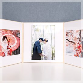 3面台紙付き写真