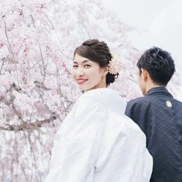 春の嵐山和装ロケーション撮影の美しさをご覧ください！