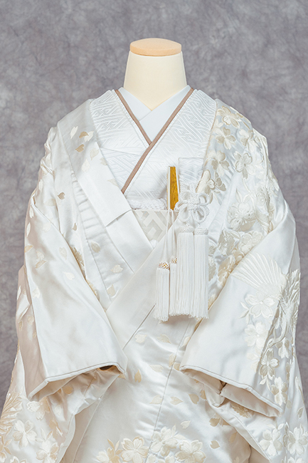 おしゃれに京都で前撮り！重ね衿と半衿を入荷しました◎ ｜ブログ