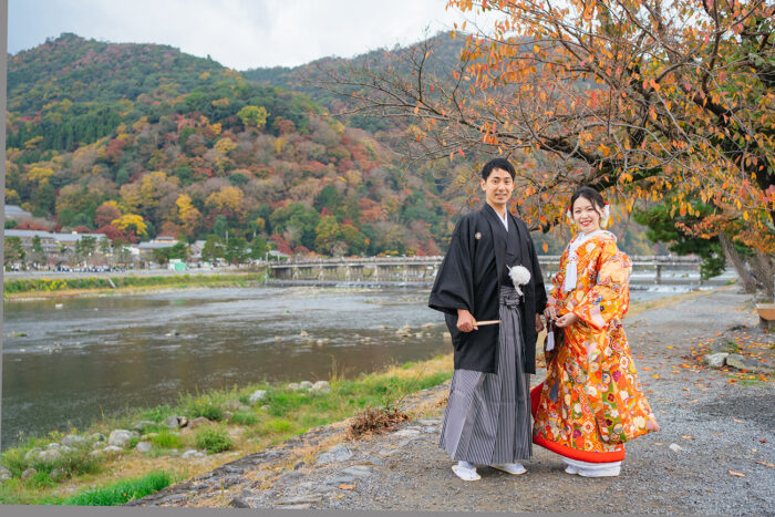 秋の渡月橋で和装前撮り