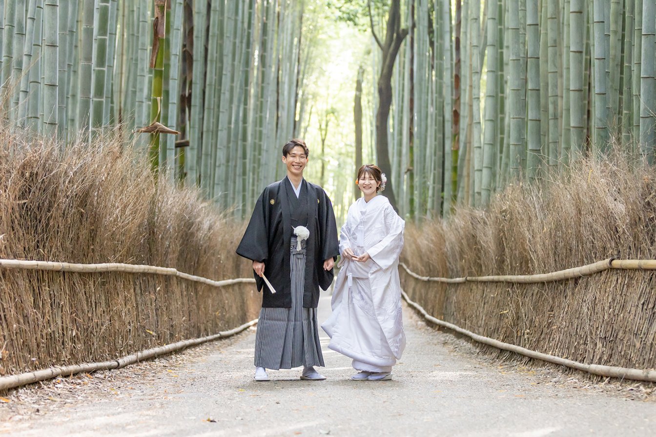 嵯峨野の竹林で白無垢で和装前撮り